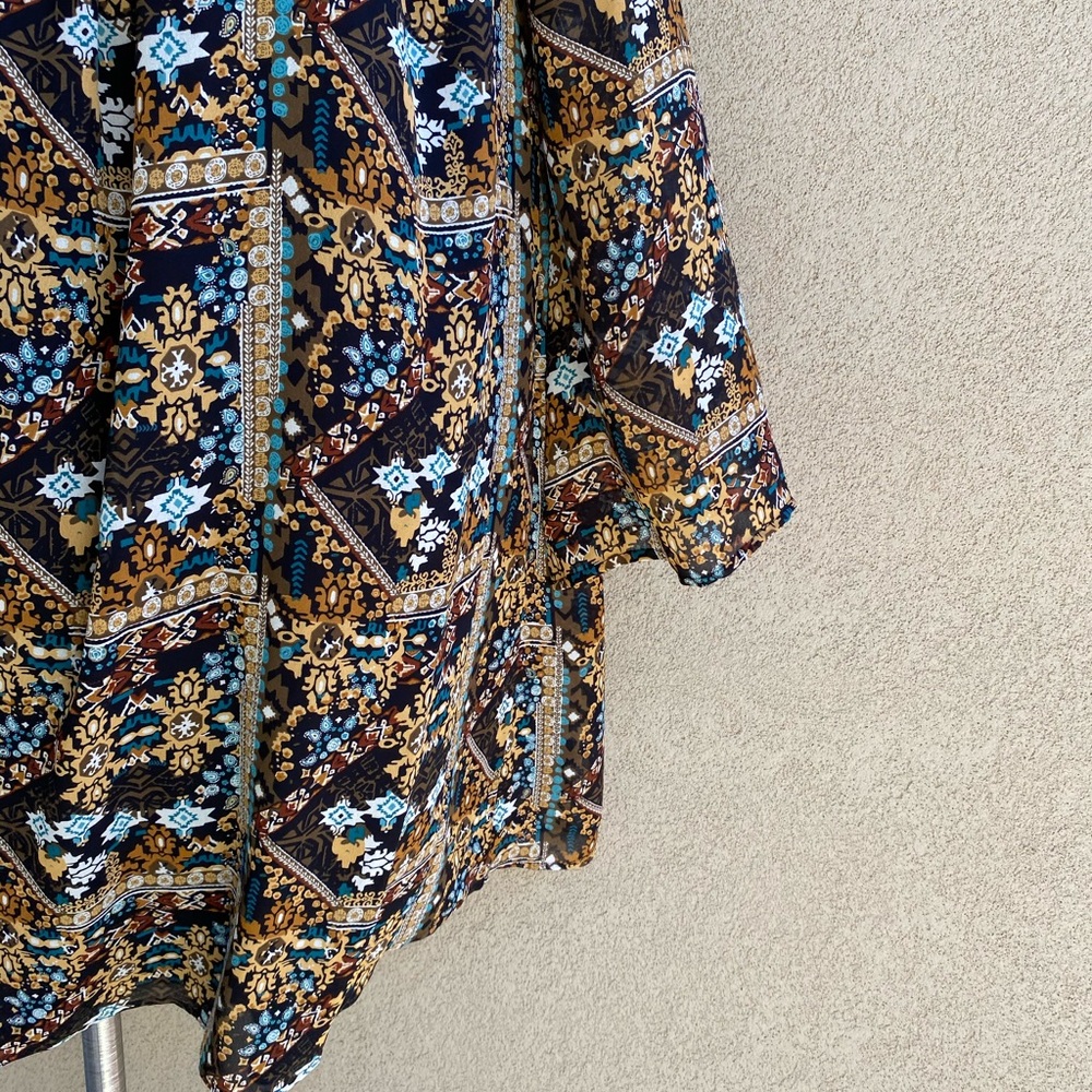 Mosaic Off-The-Shoulder Shift Casual Mini Dress - Picture 5 of 8